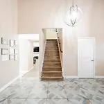 Spacious Henderson Hidden Gem!
