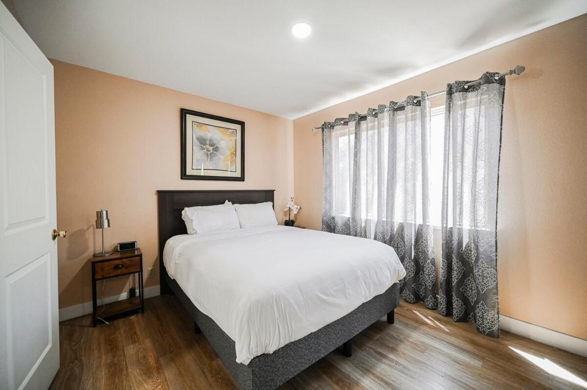 Spacious Henderson Hidden Gem! *