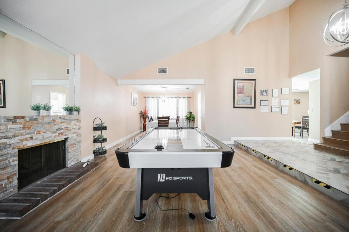 Spacious Henderson Hidden Gem! Apartment Las Vegas