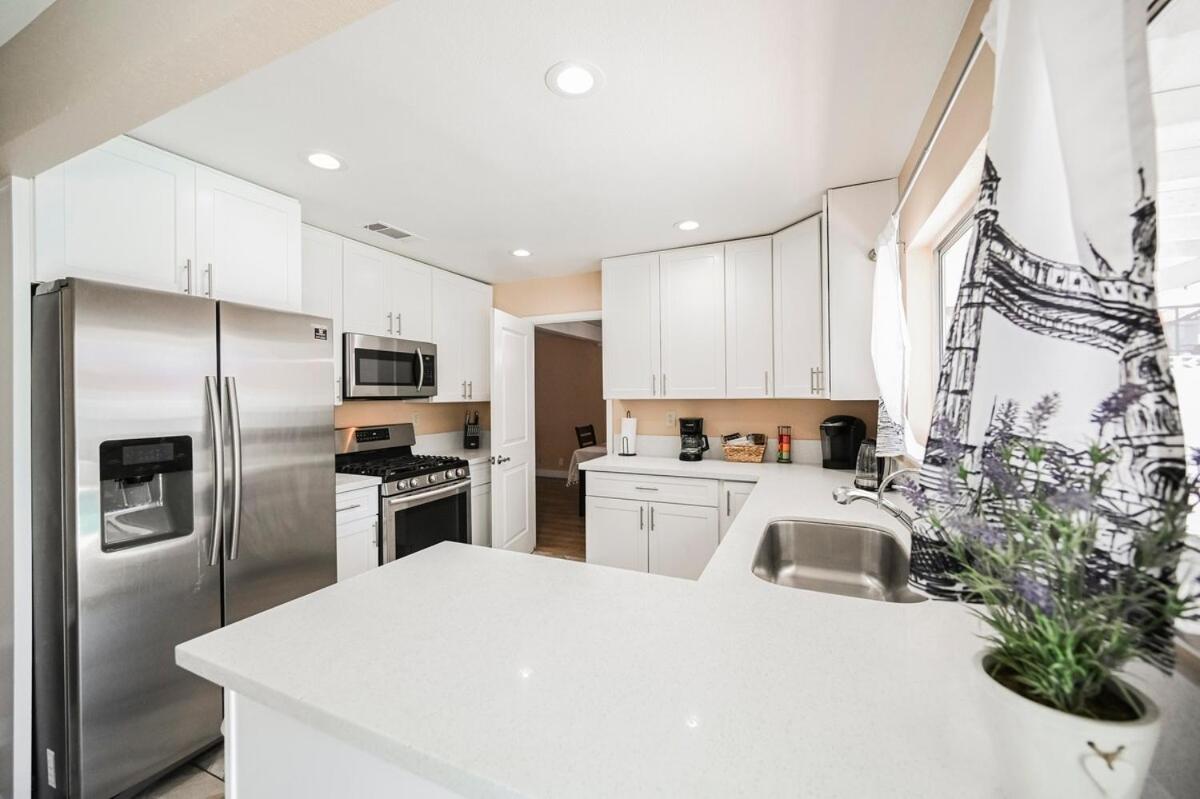 Apartment Spacious Henderson Hidden Gem! Las Vegas